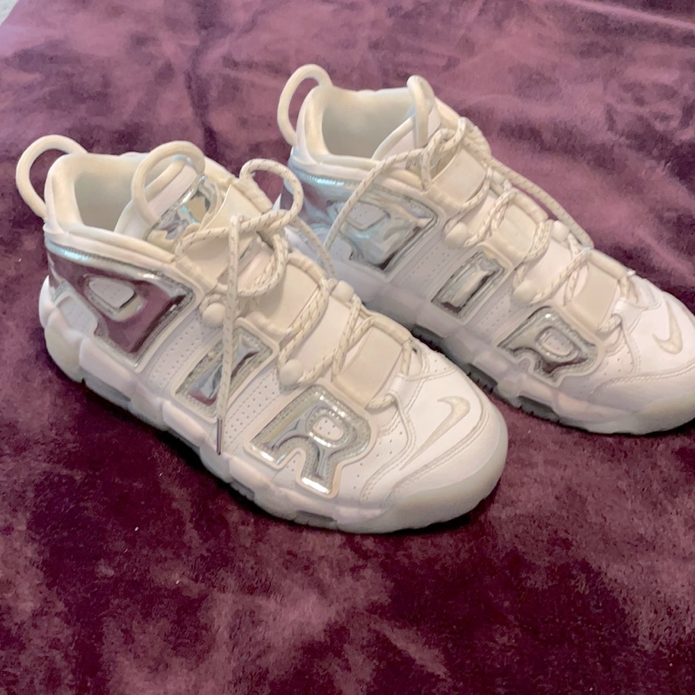 White and chrome Nike Uptempo’s